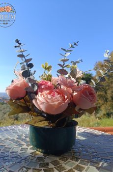 Arranjo de Saudade com Flores Artificiais